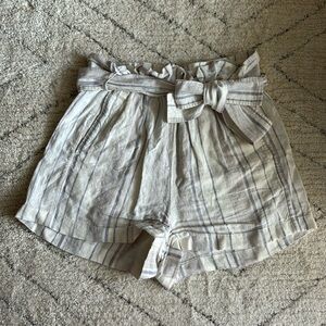Wilfred Aritzia Linen Shorts with Belt Size 4